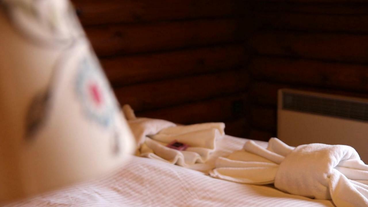 Paradise Chalet アノ・トリカラ エクステリア 写真
